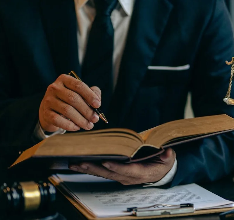 Commercial & Civil Litigation